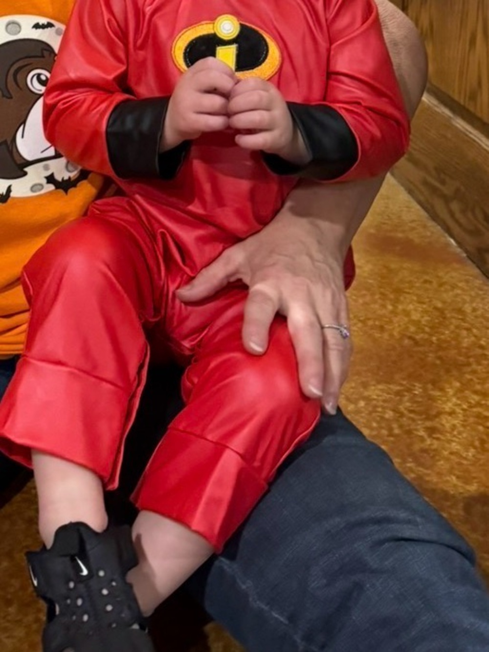 Disney 18-24m Incredibles Superhero Costume - Picture 2 of 7